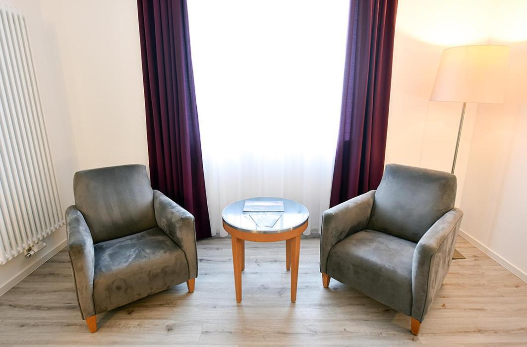 Prima Inn Hotel & Hof Neuruppin - Digitales & Rezeptionsloses Motel Esterno foto